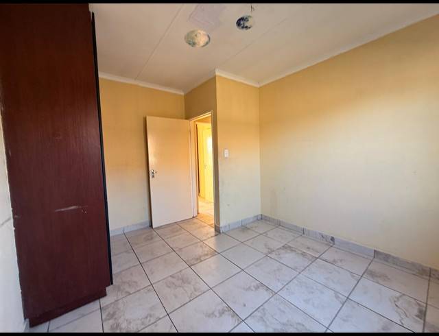 3 BEDROOM HOUSE FOR SALE IN WATERVAL EAST